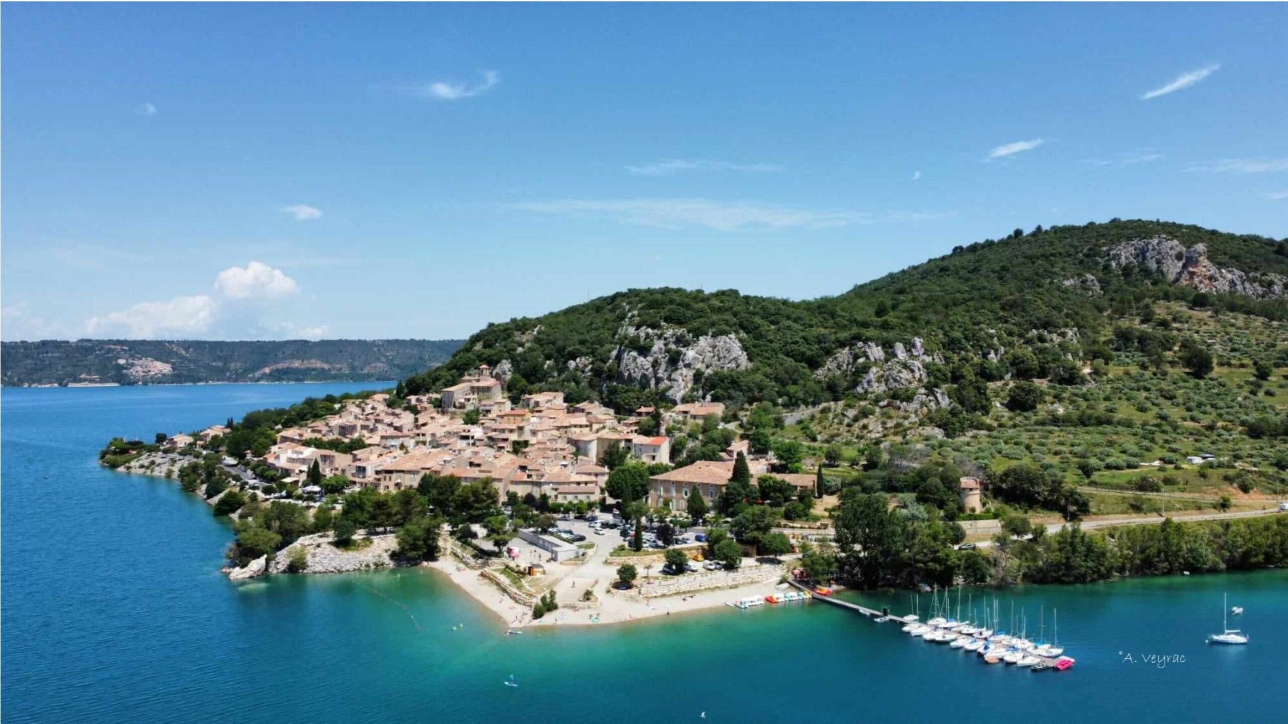 Bauduen et lac de Sainte-Croix